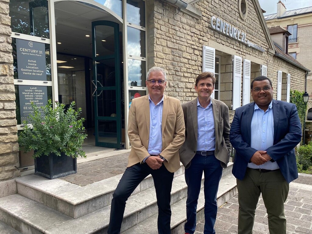 l'équipe de l'agence Agence Saint-Pierre