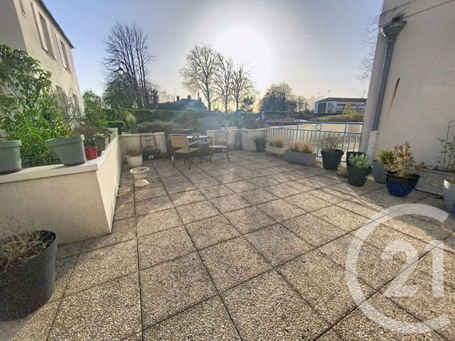 Appartement F3 à vendre - 3 pièces - 63.0 m2 - SENLIS - 60 - PICARDIE - Century 21 Agence Saint-Pierre