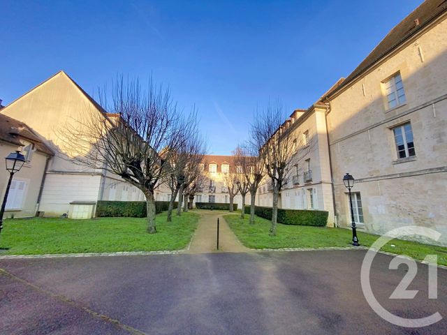 Appartement F1 à vendre SENLIS