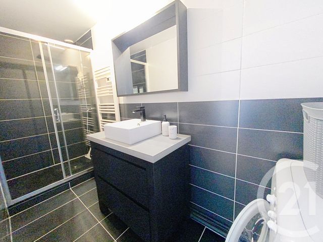 Appartement F2 à louer - 2 pièces - 47.9 m2 - BARBERY - 60 - PICARDIE - Century 21 Agence Saint-Pierre