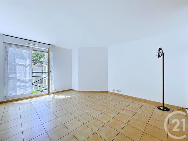 Appartement F3 à vendre LA CHAPELLE EN SERVAL