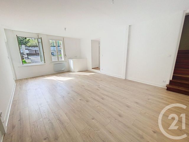 maison à vendre - 4 pièces - 115.0 m2 - AUMONT EN HALATTE - 60 - PICARDIE - Century 21 Agence Saint-Pierre