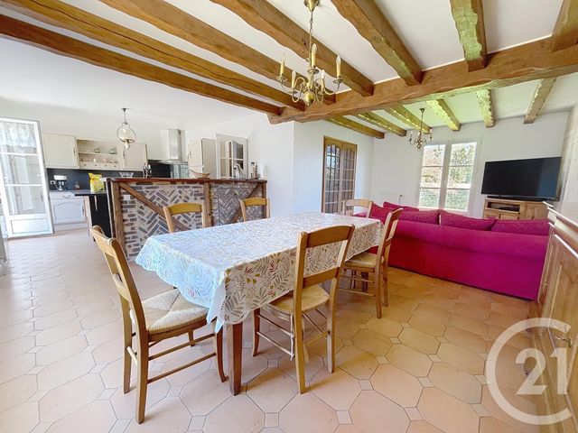 maison à vendre - 8 pièces - 175.0 m2 - ST VAAST DE LONGMONT - 60 - PICARDIE - Century 21 Agence Saint-Pierre