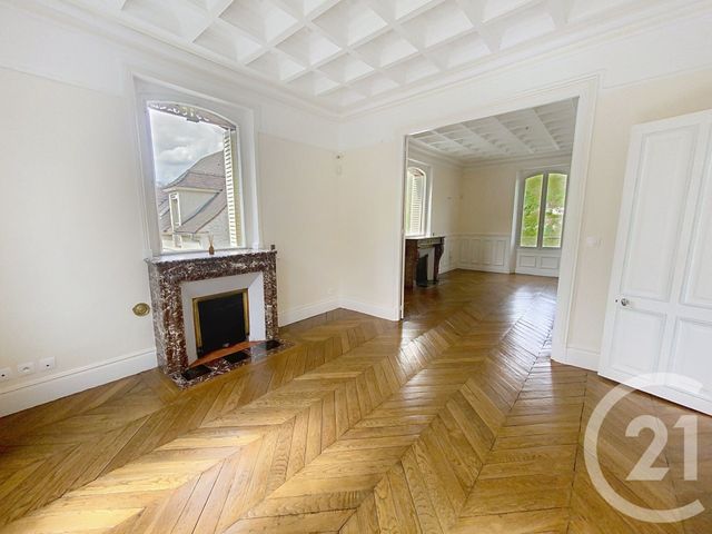 maison à louer - 8 pièces - 163.16 m2 - SENLIS - 60 - PICARDIE - Century 21 Agence Saint-Pierre