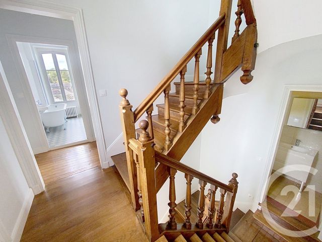 maison à louer - 8 pièces - 163.16 m2 - SENLIS - 60 - PICARDIE - Century 21 Agence Saint-Pierre