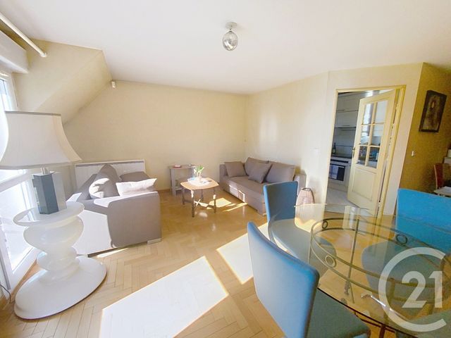 Appartement Duplex à vendre - 4 pièces - 74.0 m2 - SENLIS - 60 - PICARDIE - Century 21 Agence Saint-Pierre