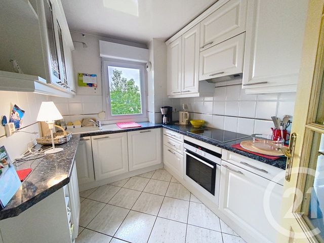 Appartement Duplex à vendre - 4 pièces - 74.0 m2 - SENLIS - 60 - PICARDIE - Century 21 Agence Saint-Pierre