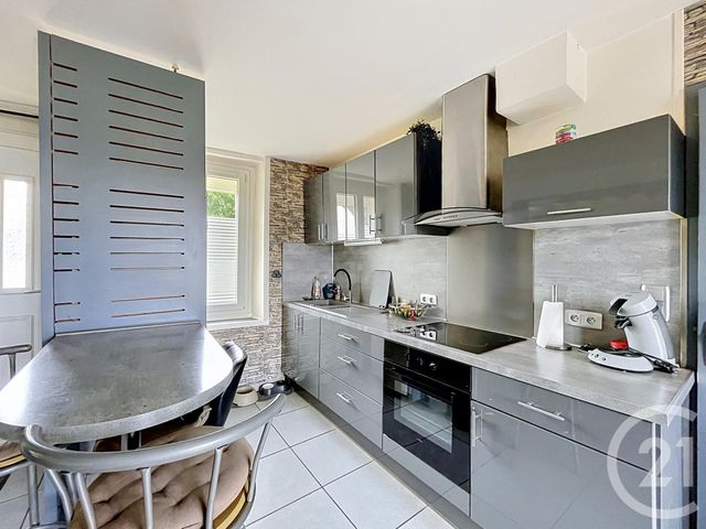 maison à vendre - 4 pièces - 89.0 m2 - VERBERIE - 60 - PICARDIE - Century 21 Agence Saint-Pierre