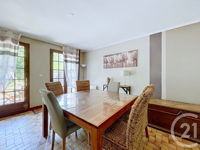 maison à vendre - 6 pièces - 113.52 m2 - VERNEUIL EN HALATTE - 60 - PICARDIE - Century 21 Agence Saint-Pierre