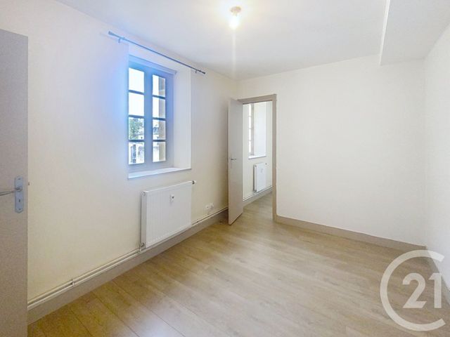 Appartement F3 à louer - 3 pièces - 84.12 m2 - SENLIS - 60 - PICARDIE - Century 21 Agence Saint-Pierre