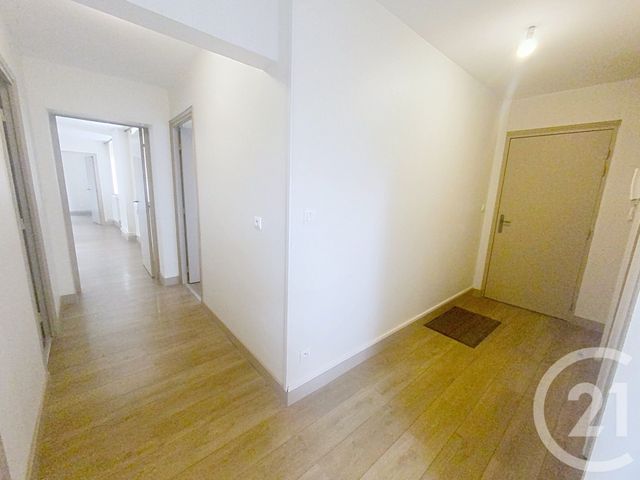 Appartement F3 à louer - 3 pièces - 84.12 m2 - SENLIS - 60 - PICARDIE - Century 21 Agence Saint-Pierre