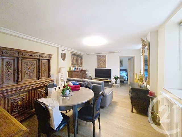Appartement F3 à louer - 3 pièces - 84.12 m2 - SENLIS - 60 - PICARDIE - Century 21 Agence Saint-Pierre