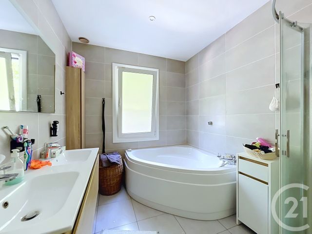 maison à vendre - 6 pièces - 120.0 m2 - LAMORLAYE - 60 - PICARDIE - Century 21 Agence Saint-Pierre