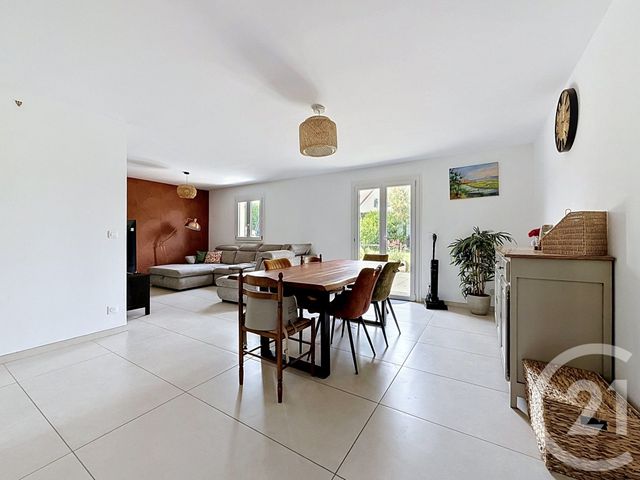 maison à vendre - 7 pièces - 175.6 m2 - MARQUEGLISE - 60 - PICARDIE - Century 21 Agence Saint-Pierre