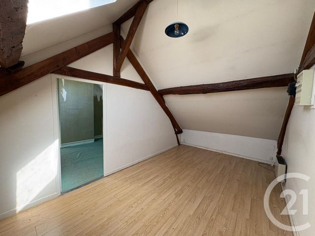 Appartement à vendre - 3 pièces - 73.52 m2 - MONT L EVEQUE - 60 - PICARDIE - Century 21 Agence Saint-Pierre