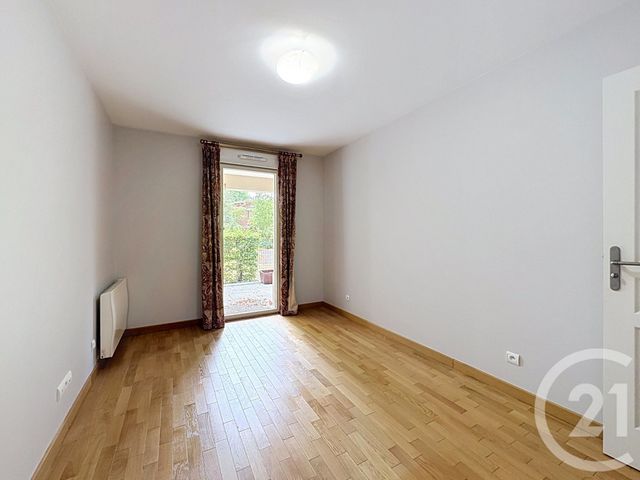 Appartement T4 à vendre - 5 pièces - 100.0 m2 - SENLIS - 60 - PICARDIE - Century 21 Agence Saint-Pierre