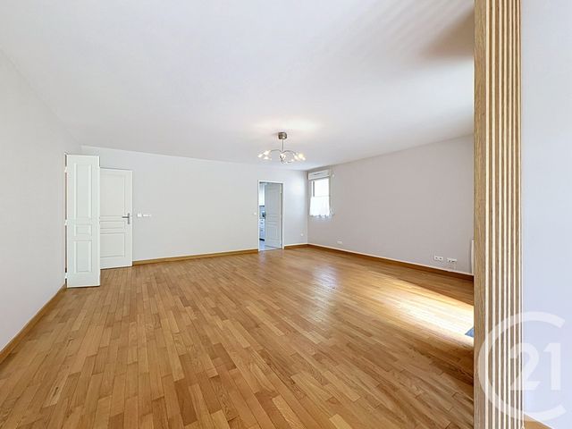 Appartement T4 à vendre - 5 pièces - 100.0 m2 - SENLIS - 60 - PICARDIE - Century 21 Agence Saint-Pierre