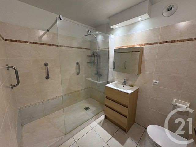 Appartement T4 à vendre - 5 pièces - 100.0 m2 - SENLIS - 60 - PICARDIE - Century 21 Agence Saint-Pierre