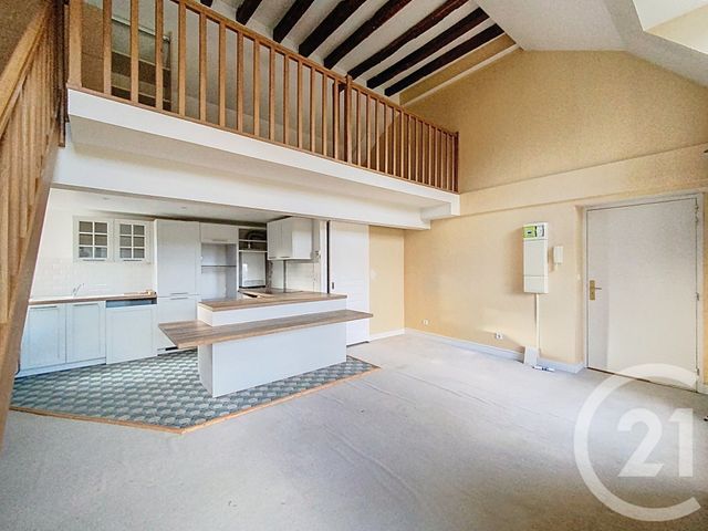 Appartement Duplex à vendre - 4 pièces - 79.83 m2 - SENLIS - 60 - PICARDIE - Century 21 Agence Saint-Pierre