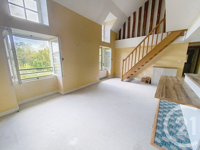 Appartement Duplex à vendre - 4 pièces - 79.83 m2 - SENLIS - 60 - PICARDIE - Century 21 Agence Saint-Pierre