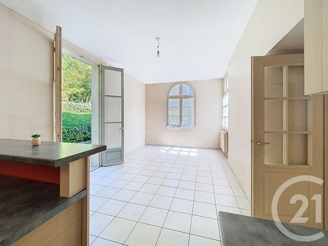 Appartement Duplex à louer - 4 pièces - 103.9 m2 - SENLIS - 60 - PICARDIE - Century 21 Agence Saint-Pierre