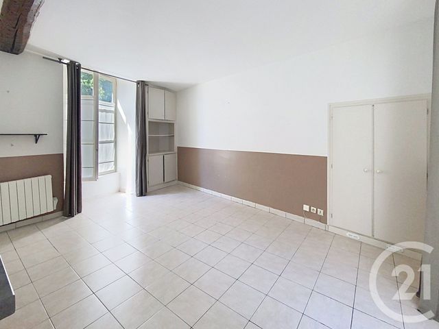 Appartement Studio à louer - 1 pièce - 29.0 m2 - SENLIS - 60 - PICARDIE - Century 21 Agence Saint-Pierre