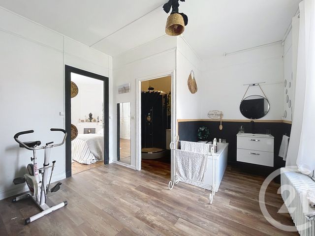 maison à vendre - 7 pièces - 180.0 m2 - ELINCOURT STE MARGUERITE - 60 - PICARDIE - Century 21 Agence Saint-Pierre