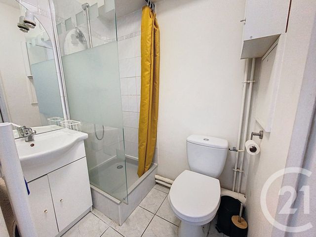 Appartement Duplex à louer - 2 pièces - 20.7 m2 - SENLIS - 60 - PICARDIE - Century 21 Agence Saint-Pierre