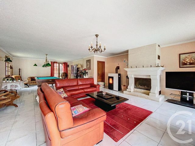 Afficher la photo en grand maison à vendre - 6 pièces - 200.0 m2 - COURTEUIL - 60 - PICARDIE - Century 21 Agence Saint-Pierre