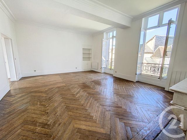 Appartement F4 à vendre - 4 pièces - 122.0 m2 - SENLIS - 60 - PICARDIE - Century 21 Agence Saint-Pierre