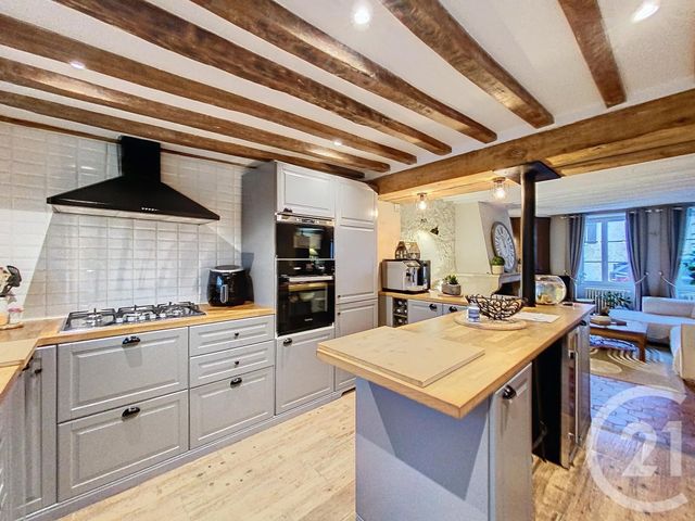 Afficher la photo en grand maison à vendre - 6 pièces - 163.0 m2 - VILLENEUVE SUR VERBERIE - 60 - PICARDIE - Century 21 Agence Saint-Pierre