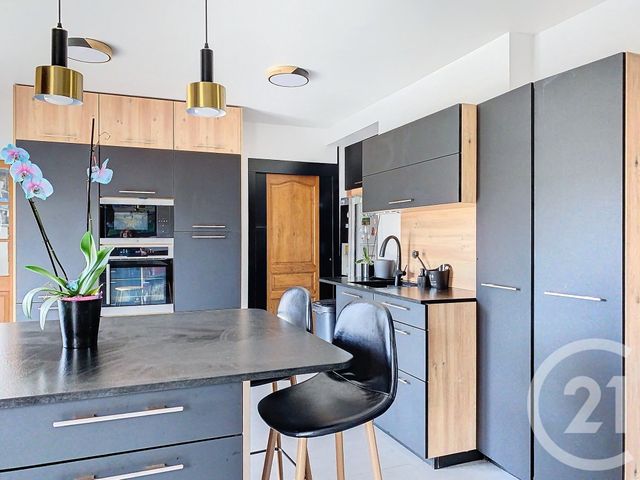 maison à vendre - 6 pièces - 155.0 m2 - ORRY LA VILLE - 60 - PICARDIE - Century 21 Agence Saint-Pierre