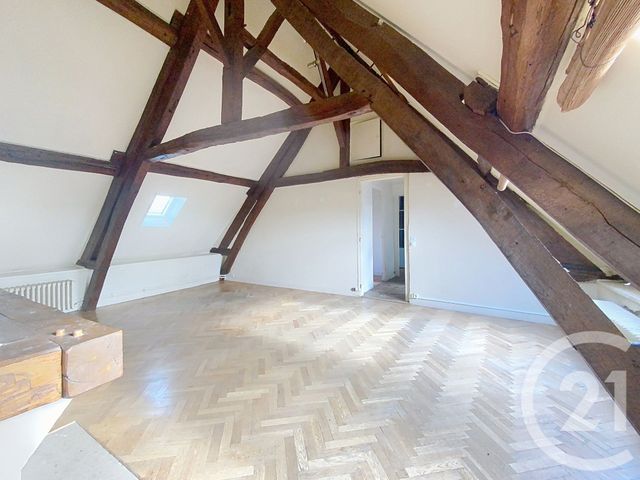 Afficher la photo en grand Appartement F2 à vendre - 2 pièces - 42.74 m2 - SENLIS - 60 - PICARDIE - Century 21 Agence Saint-Pierre