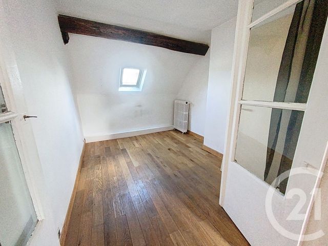 Afficher la photo en grand Appartement F2 à vendre - 2 pièces - 42.74 m2 - SENLIS - 60 - PICARDIE - Century 21 Agence Saint-Pierre