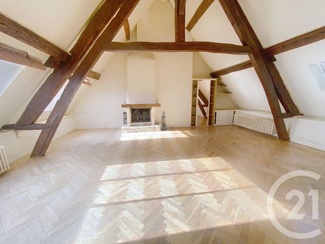 Afficher la photo en grand Appartement F2 à vendre - 2 pièces - 42.74 m2 - SENLIS - 60 - PICARDIE - Century 21 Agence Saint-Pierre