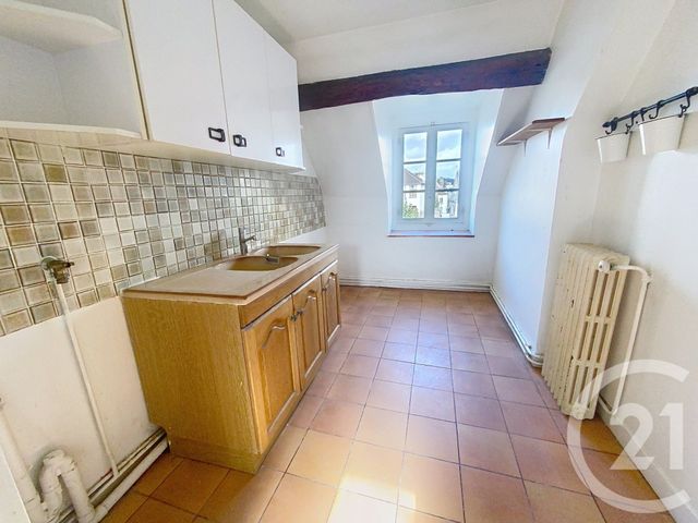 Afficher la photo en grand Appartement F2 à vendre - 2 pièces - 42.74 m2 - SENLIS - 60 - PICARDIE - Century 21 Agence Saint-Pierre