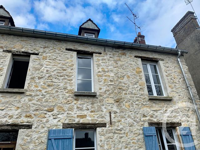 Appartement F2 à louer - 2 pièces - 30.0 m2 - CHAMANT - 60 - PICARDIE - Century 21 Agence Saint-Pierre