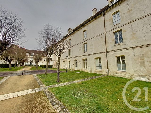 Appartement F3 à louer - 3 pièces - 69.88 m2 - SENLIS - 60 - PICARDIE - Century 21 Agence Saint-Pierre