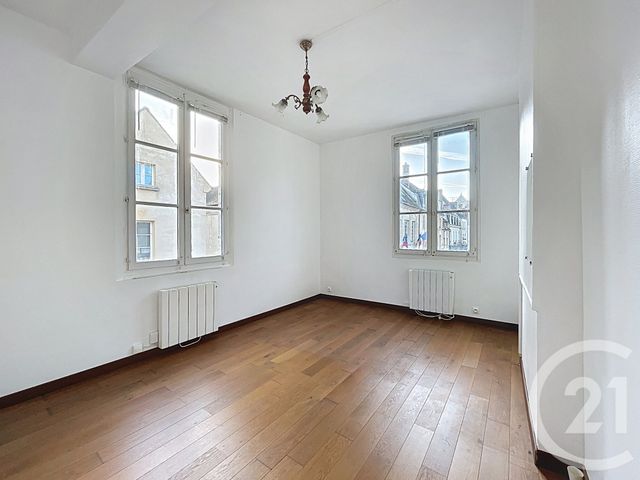 Appartement à vendre - 2 pièces - 37.0 m2 - SENLIS - 60 - PICARDIE - Century 21 Agence Saint-Pierre