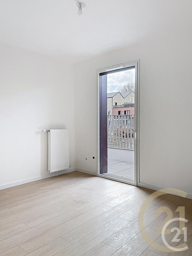 Appartement F4 à vendre - 4 pièces - 80.85 m2 - SENLIS - 60 - PICARDIE - Century 21 Agence Saint-Pierre