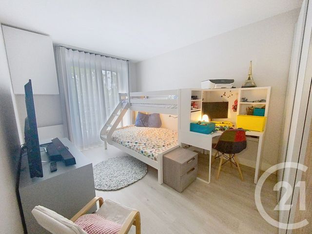 Appartement F4 à vendre - 4 pièces - 142.51 m2 - SENLIS - 60 - PICARDIE - Century 21 Agence Saint-Pierre