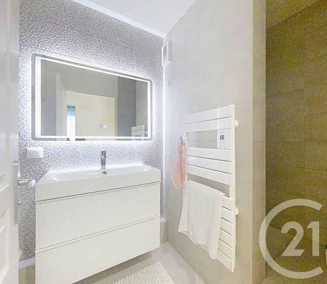 Appartement F4 à vendre - 4 pièces - 142.51 m2 - SENLIS - 60 - PICARDIE - Century 21 Agence Saint-Pierre