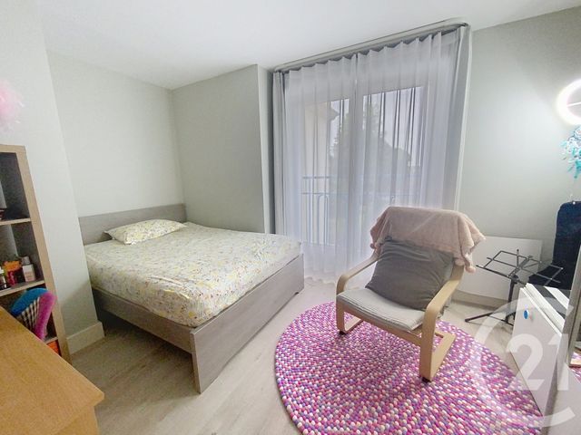 Appartement F4 à vendre - 4 pièces - 142.51 m2 - SENLIS - 60 - PICARDIE - Century 21 Agence Saint-Pierre