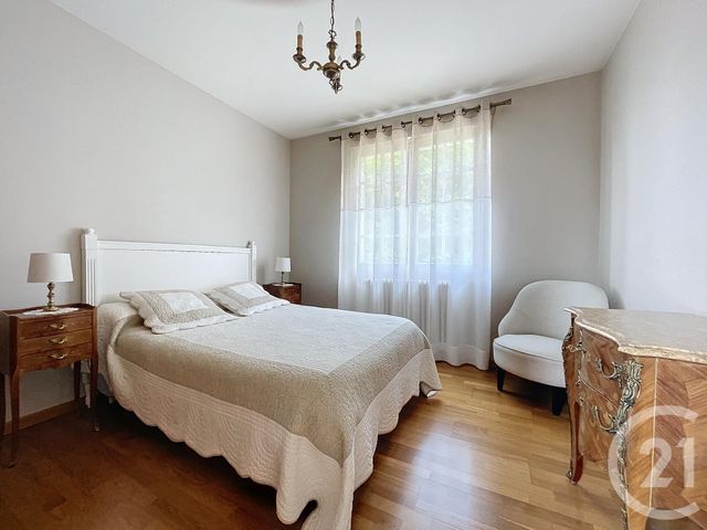 Afficher la photo en grand maison à vendre - 5 pièces - 264.72 m2 - TRICOT - 60 - PICARDIE - Century 21 Agence Saint-Pierre