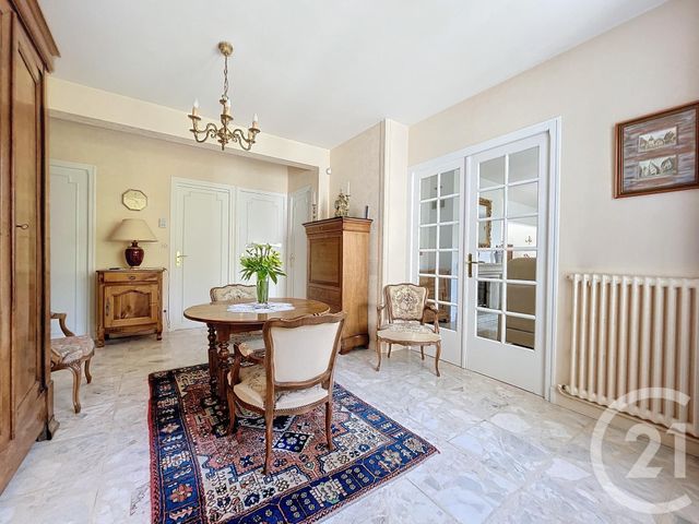 Afficher la photo en grand maison à vendre - 5 pièces - 264.72 m2 - TRICOT - 60 - PICARDIE - Century 21 Agence Saint-Pierre