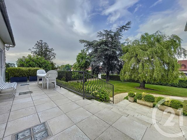 Afficher la photo en grand maison à vendre - 5 pièces - 264.72 m2 - TRICOT - 60 - PICARDIE - Century 21 Agence Saint-Pierre