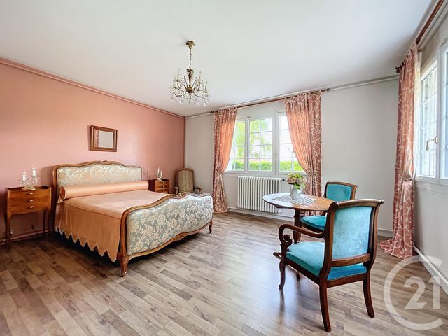 Afficher la photo en grand maison à vendre - 5 pièces - 264.72 m2 - TRICOT - 60 - PICARDIE - Century 21 Agence Saint-Pierre