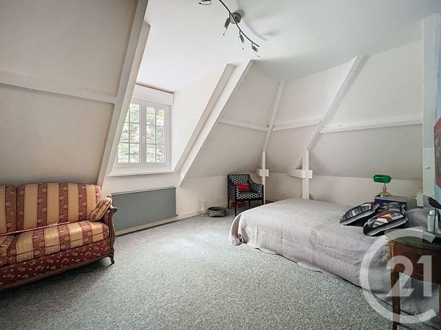 Afficher la photo en grand maison à vendre - 8 pièces - 338.0 m2 - VILLERS SUR COUDUN - 60 - PICARDIE - Century 21 Agence Saint-Pierre