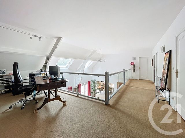 Afficher la photo en grand maison à vendre - 8 pièces - 338.0 m2 - VILLERS SUR COUDUN - 60 - PICARDIE - Century 21 Agence Saint-Pierre