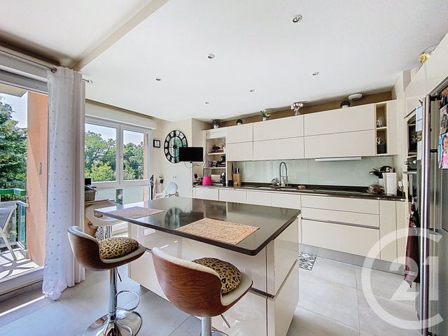 Appartement F5 à vendre - 5 pièces - 121.56 m2 - SENLIS - 60 - PICARDIE - Century 21 Agence Saint-Pierre